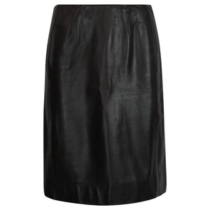 
                  
                    Barbara Walters'  Oscar De La Renta Leather Skirt
                  
                