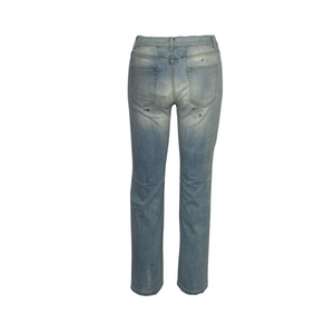 
                  
                    Closed Pant
                  
                