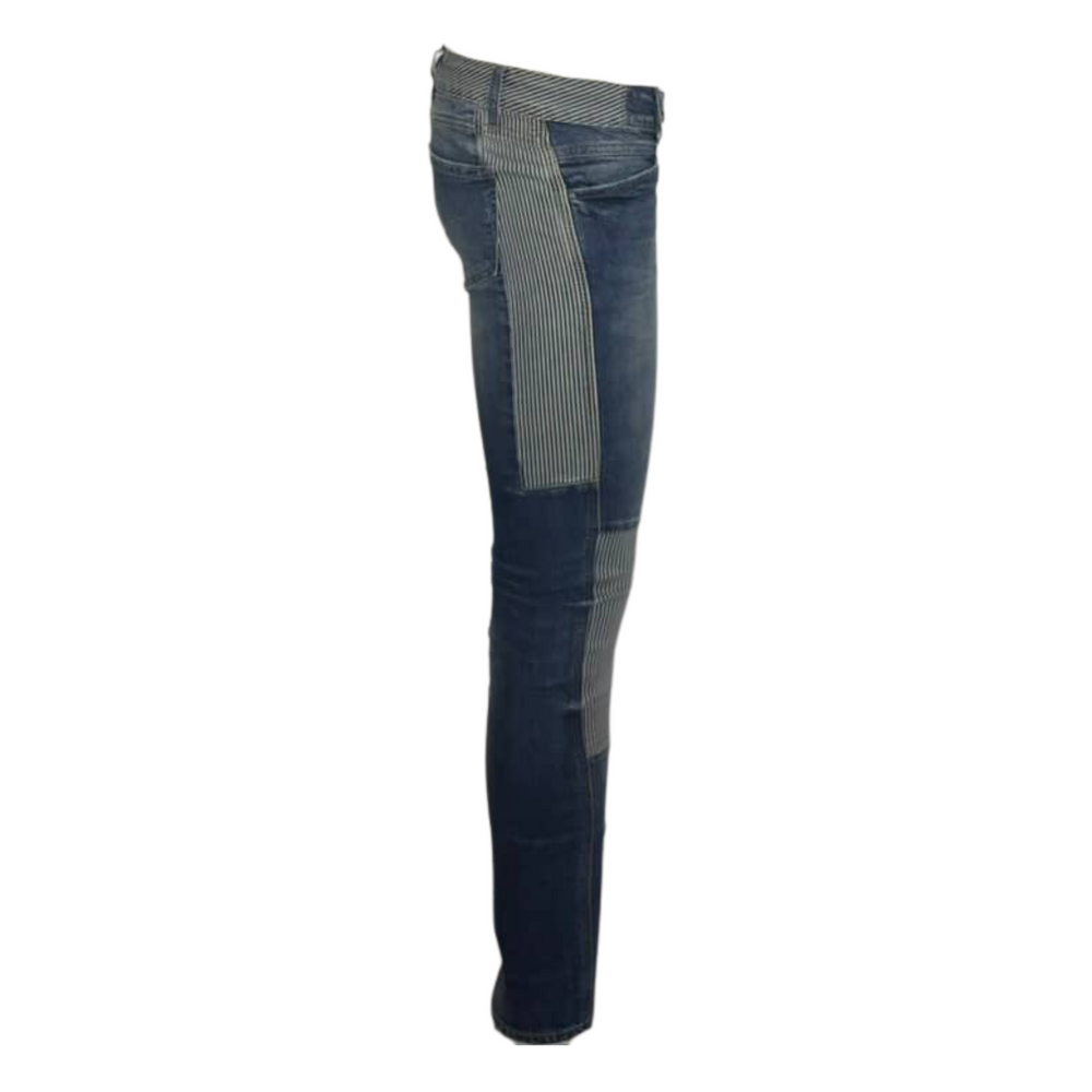 
                  
                    Closed Pant
                  
                